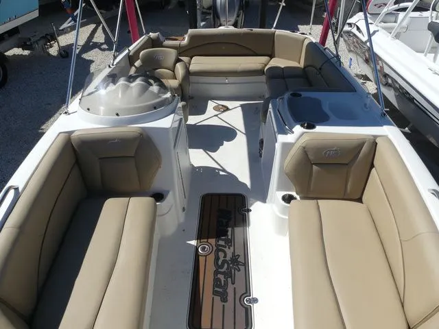 Slide: The Image of NauticStar 203 SC 2020 - 13