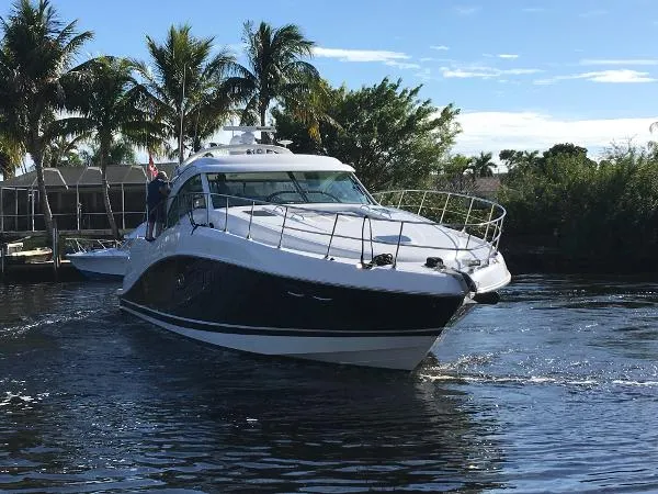 Slide: The Image of Sea Ray 55 Sundancer 2009 - 1