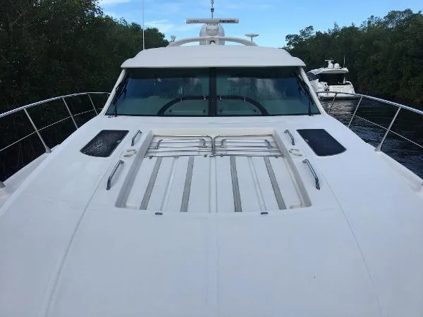 Slide: The Image of Sea Ray 55 Sundancer 2009 - 5