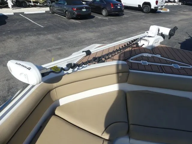 Slide: The Image of NauticStar 211 Hybrid 2020 - 15