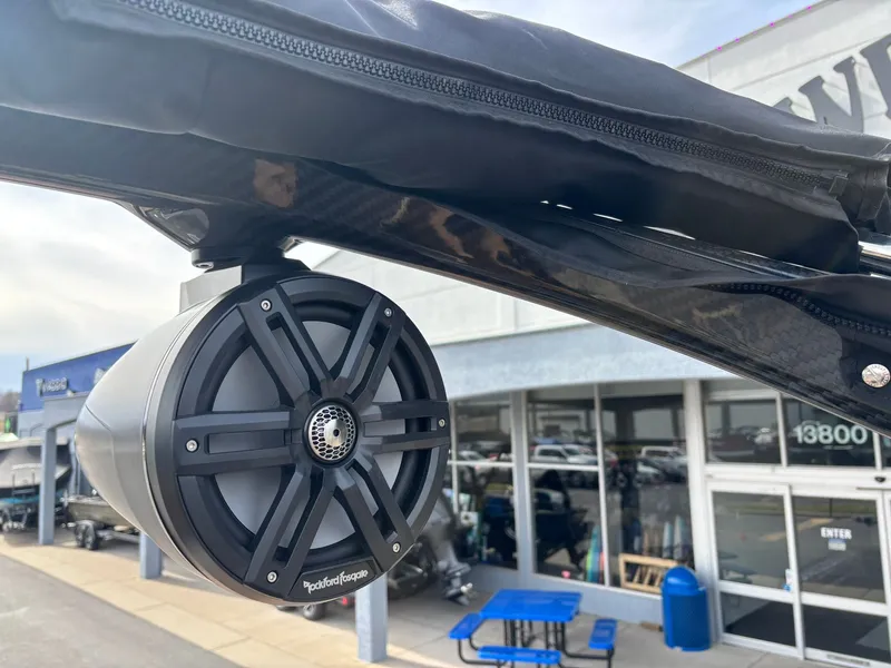 Slide: The Image of Bennington 23 MCSB Luxe 2026 - 12