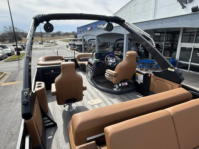 Slide: The Image of Bennington 23 MCSB Luxe 2026 - 13