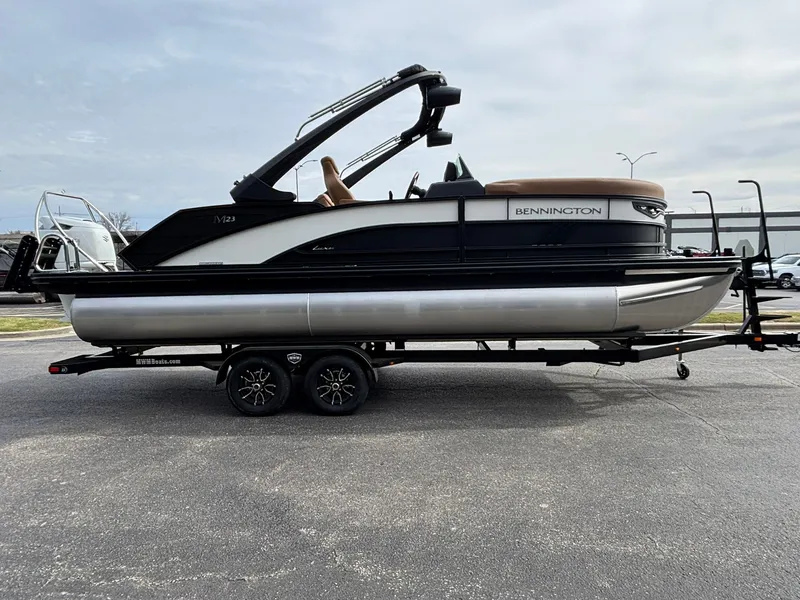 Slide: The Image of Bennington 23 MCSB Luxe 2026 - 17