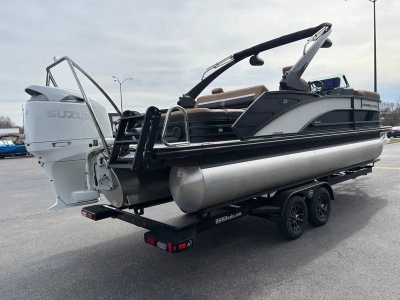 Slide: The Image of Bennington 23 MCSB Luxe 2026 - 18