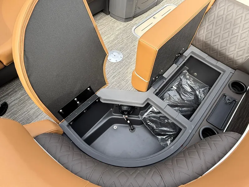 Slide: The Image of Bennington 23 MCSB Luxe 2026 - 21