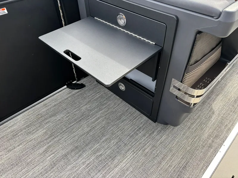 Slide: The Image of Bennington 23 MCSB Luxe 2026 - 26