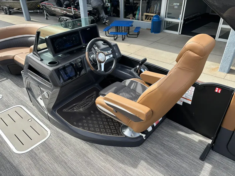 Slide: The Image of Bennington 23 MCSB Luxe 2026 - 34