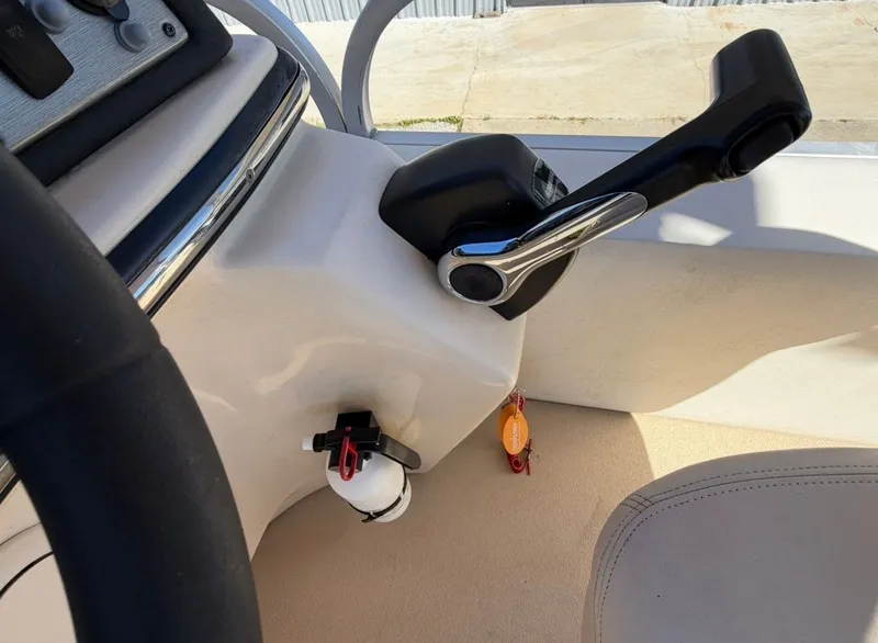 Slide: The Image of Silver Wave 200FISH 2012 - 17