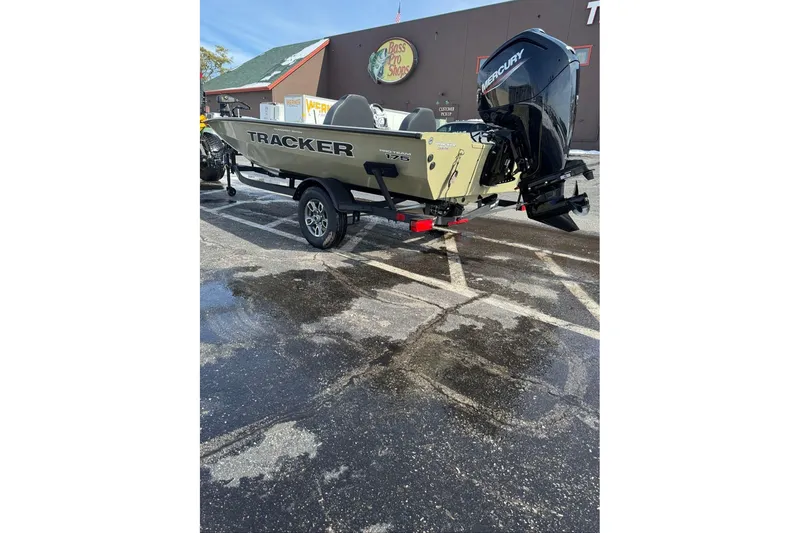 Slide: The Image of 2026 Tracker Pro Team 175 boat with Mercury engine in parking lot. - 57