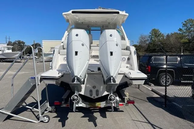 Slide: The Image of Tiara 34 LX 2026 - 3