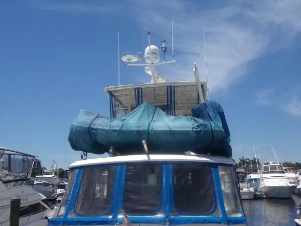 Slide: The Image of Hatteras 53 Motor Yacht 1978 - 8