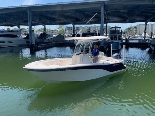 Slide: The Image of Sea Fox 226 Commander 2014 - 1
