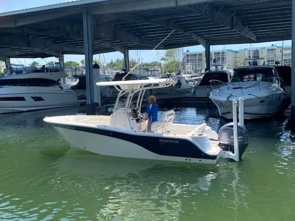 Slide: The Image of Sea Fox 226 Commander 2014 - 3