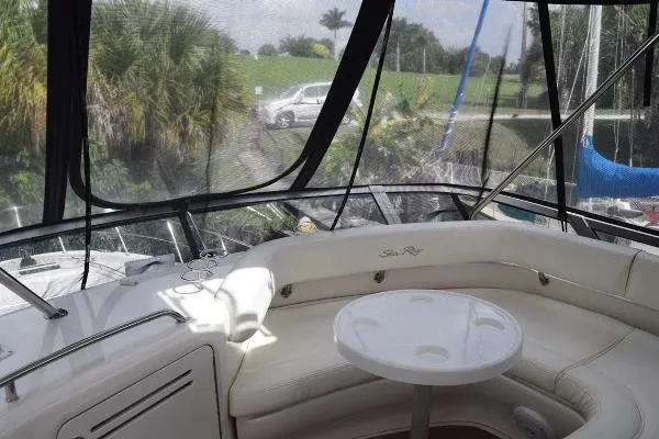 Slide: The Image of Sea Ray 480 Sedan Bridge 2003 - 9