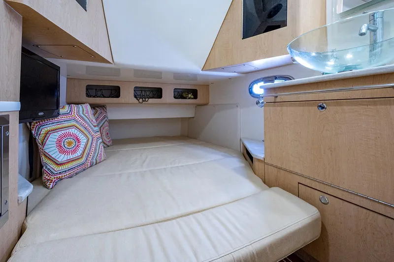 Slide: The Image of Boston Whaler 370 Outrage 2017 - 56