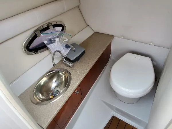 Slide: The Image of Crownline Boats E6 2013 - 8