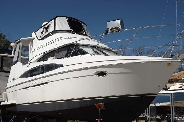 Slide: The Image of Carver Yachts 366 Motor Yacht 2003 - 0