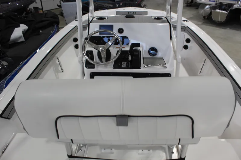 Slide: The Image of 2026 Yamaha Boats 195 FSH Sport interior with steering wheel and controls. - 4