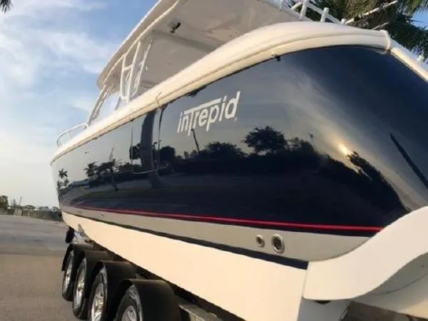 Slide: The Image of Intrepid 407 Cuddy 2018 - 4
