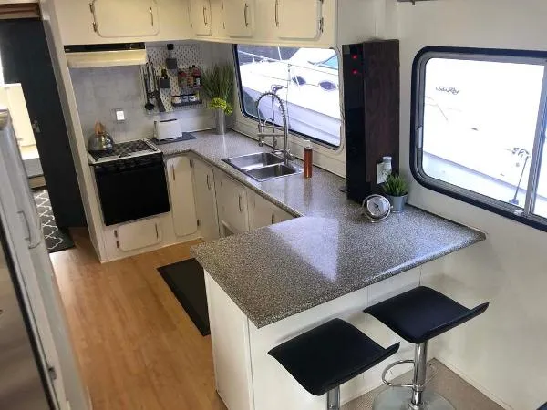 Slide: The Image of Carri-Craft 570 Pilothouse 1972 - 4