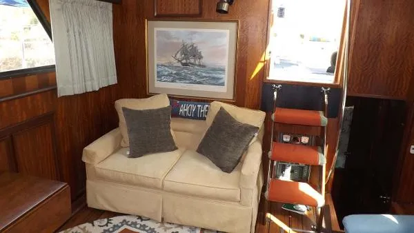 Slide: The Image of Hatteras 43 Double Cabin Motoryacht 1977 - 2