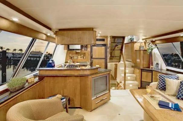 Slide: The Image of Meridian 490 Pilothouse 2008 - 1
