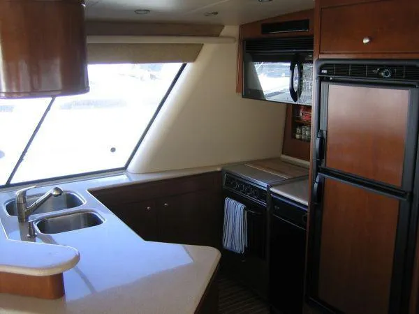 Slide: The Image of Meridian 490 Pilothouse 2008 - 9