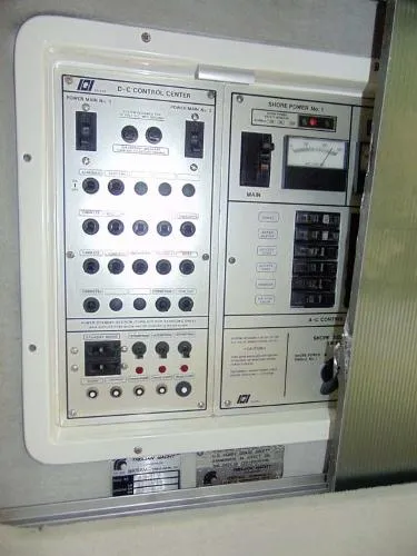Slide: The Image of Trojan 12 Meter Convertible 1986 - 4