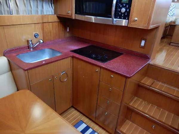 Slide: The Image of Island Pilot TRAWLER 2007 - 9