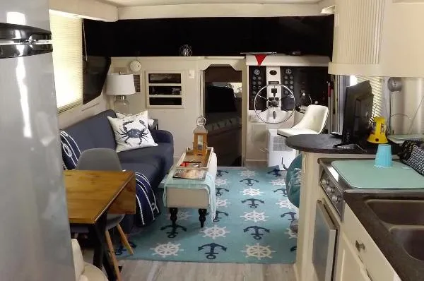 Slide: The Image of Blue Water 45 Coastal Cruiser 1990 - 5