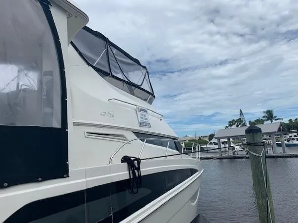 Slide: The Image of Carver Yachts 43 Motor Yacht 2006 - 7