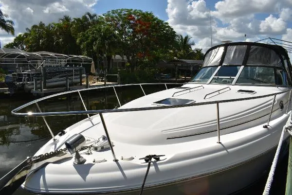 Slide: The Image of Sea Ray 340 Sundancer 2000 - 2