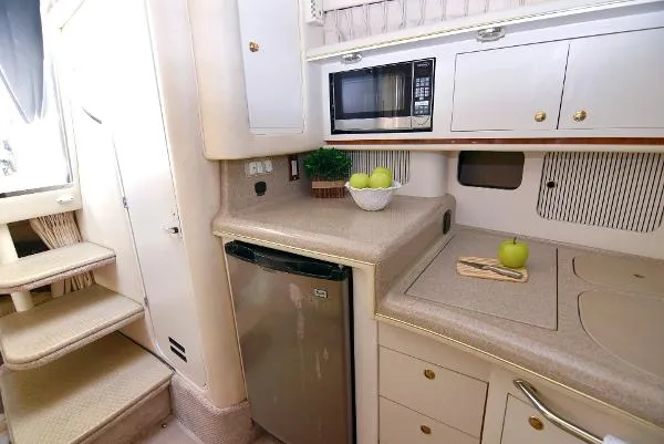Slide: The Image of Sea Ray 340 Sundancer 2000 - 8