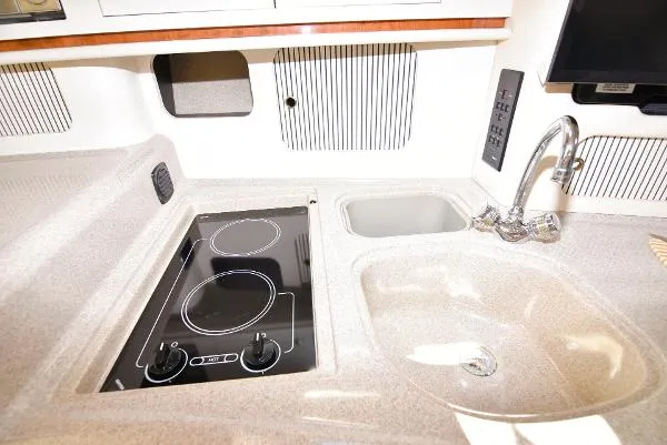 Slide: The Image of Sea Ray 340 Sundancer 2000 - 9