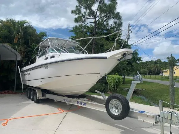 Slide: The Image of Boston Whaler 28 Conquest 2000 - 0