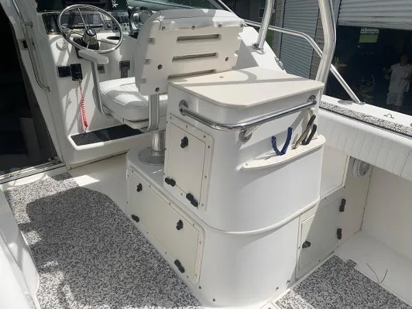 Slide: The Image of Boston Whaler 28 Conquest 2000 - 10