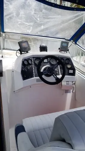 Slide: The Image of Carver Yachts 528 MONTEGO 1991 - 3