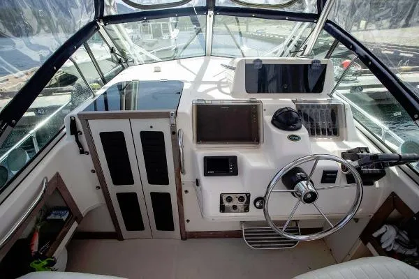 Slide: The Image of Grady-White 272 Sailfish WA 1997 - 3
