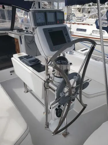 Slide: The Image of Catalina 34 MkII 2005 - 10