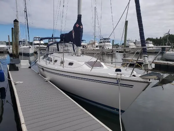 Slide: The Image of Catalina 34 MkII 2005 - 4