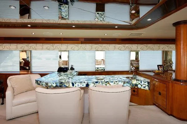 Slide: The Image of Hatteras 100 Motor Yacht 2005 - 11