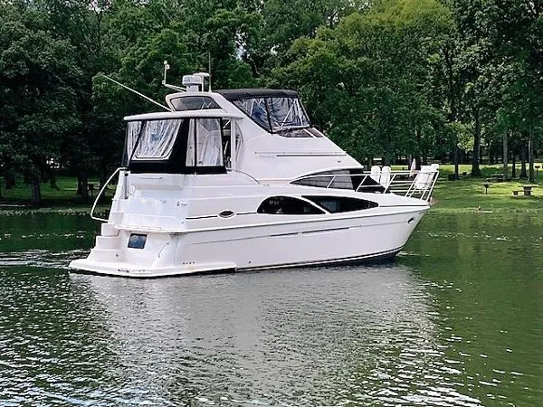 Slide: The Image of Carver Yachts 36 Motor Yacht 2005 - 3