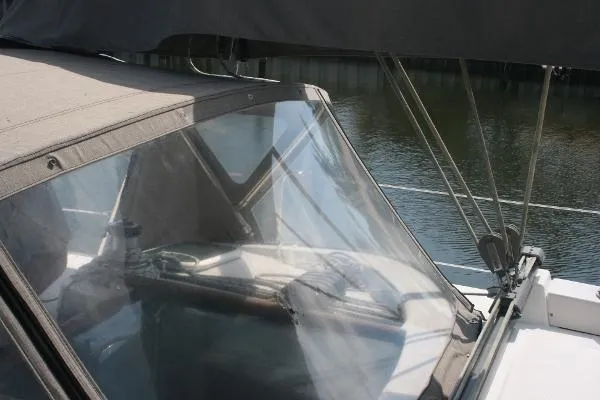 Slide: The Image of Beneteau 473 2004 - 1