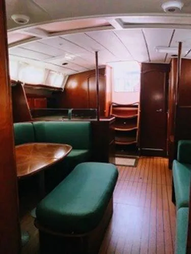 Slide: The Image of Beneteau 473 2004 - 7