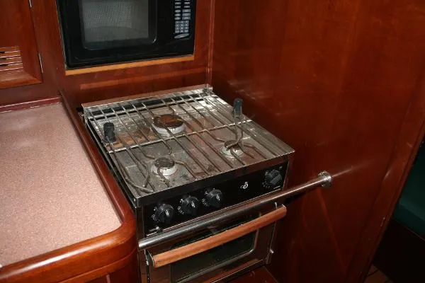 Slide: The Image of Beneteau 473 2004 - 9