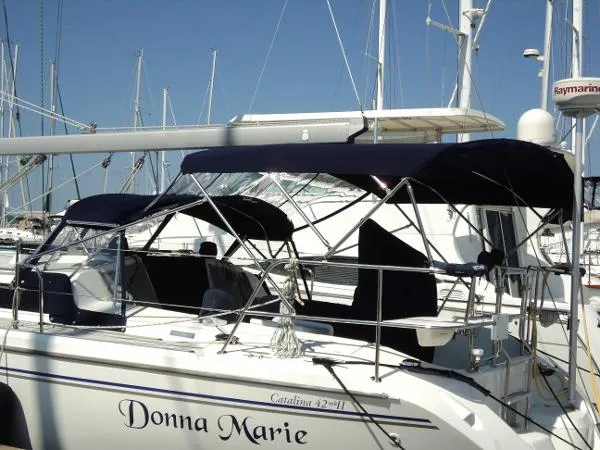 Slide: The Image of Catalina 42 MkII 2005 - 3