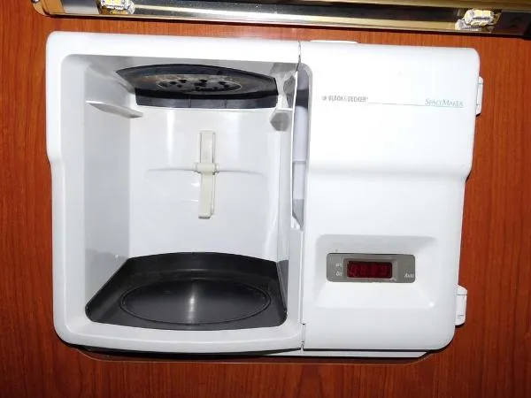 Slide: The Image of Sea Ray 420 Aft Cabin Motor Yacht 2002 - 10