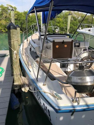 Slide: The Image of Com-Pac 27' sloop 1992 - 3