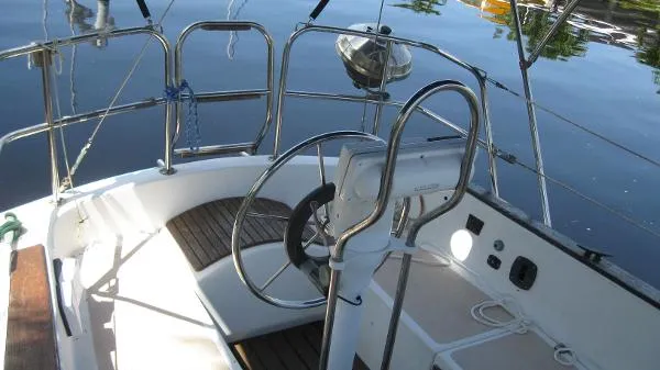 Slide: The Image of Com-Pac 27' sloop 1992 - 5
