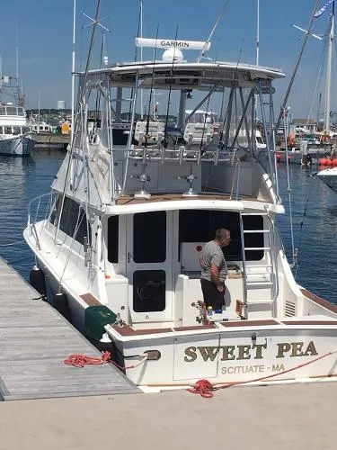 Slide: The Image of Egg Harbor 37 SportYacht 2001 - 2